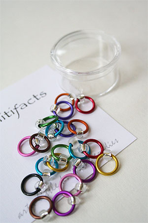 Knitifacts Luxury Yarn Stitch Markers in Matte Multi